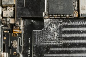 Greitas_ir_profesionalus_telefonu_remontas_Vilniuje__ka_verta_zinoti_