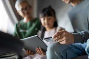 Teaching Children to understand about online payment. Youth investment